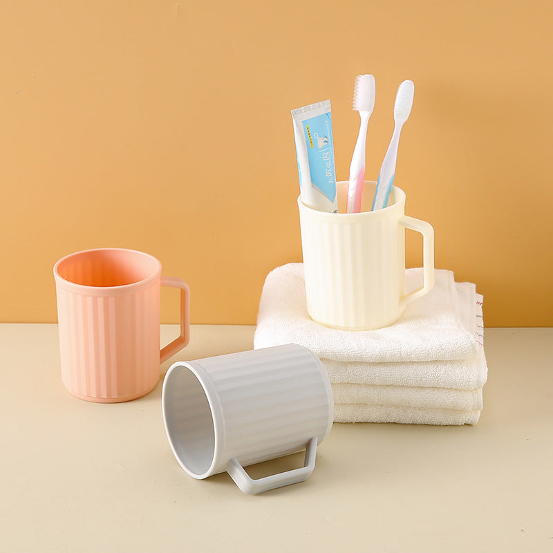Nordic Vertical-Ribbed Mouthwash Cup - Large-Capacity Plastic Toothbrush Cup for Home Use, Couple’s Wash Set, Minimalist & Portable Dental Mug